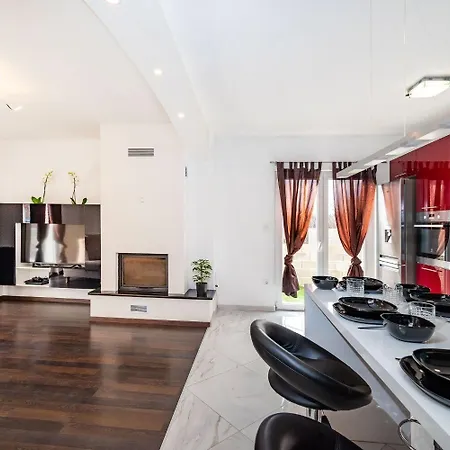 House Tome Tatil Evi